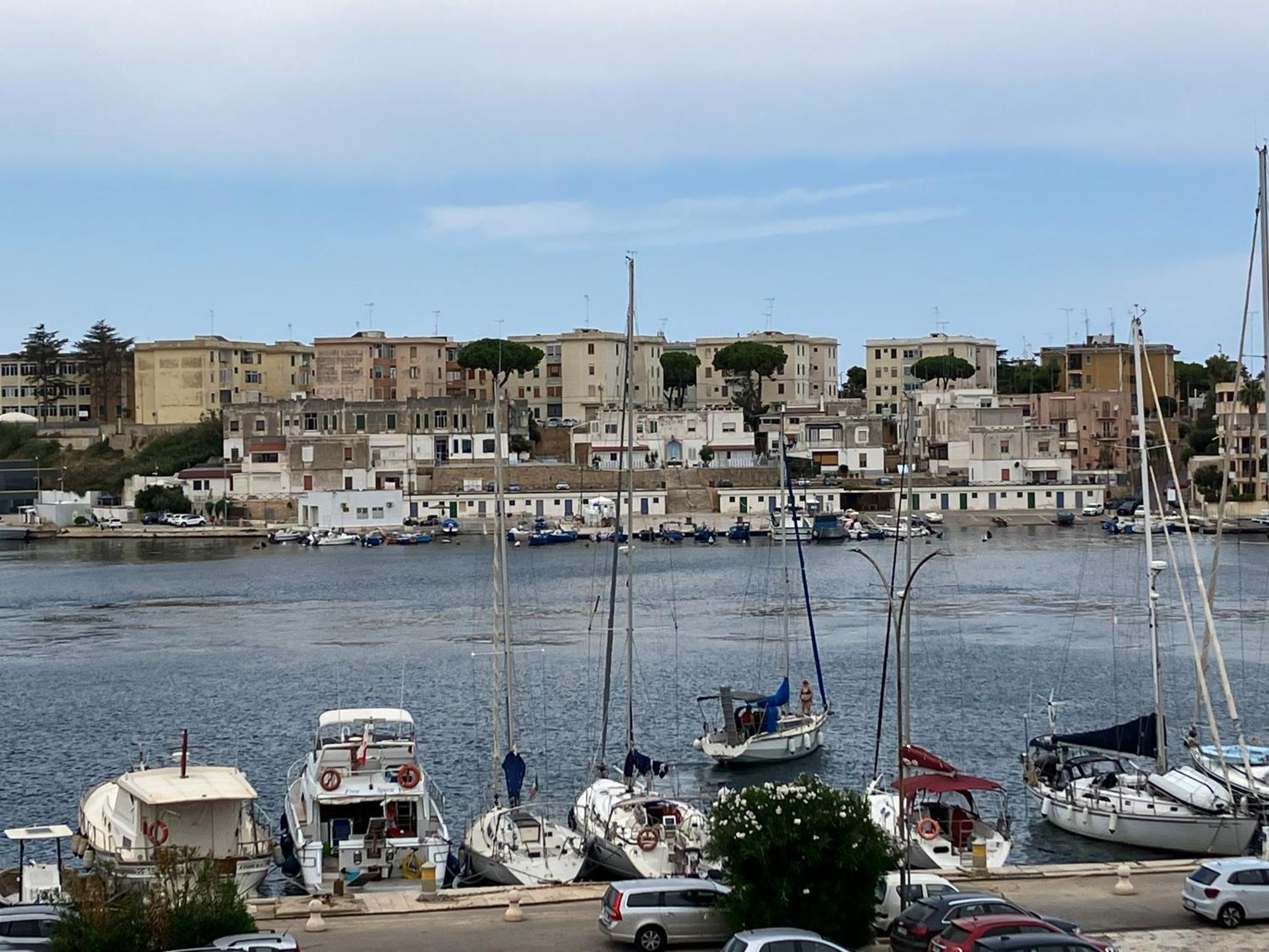 Hary Home برينديسي المظهر الخارجي الصورة